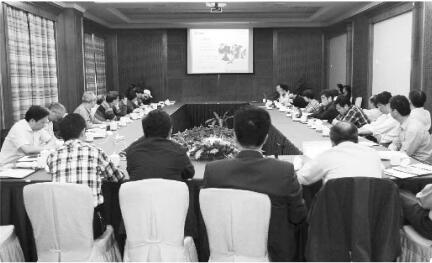 “圍繞公司發(fā)展規(guī)劃，探索產(chǎn)品拓展思路”上自儀公司召開2012年度總工程師會議